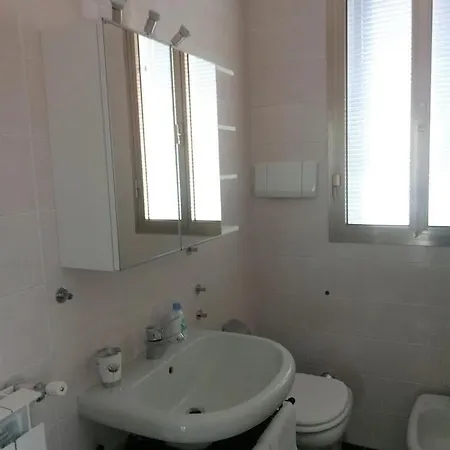 Sunshine 40mt Tram Wifi Ingresso Indipendente Venezia Apartment Mestre